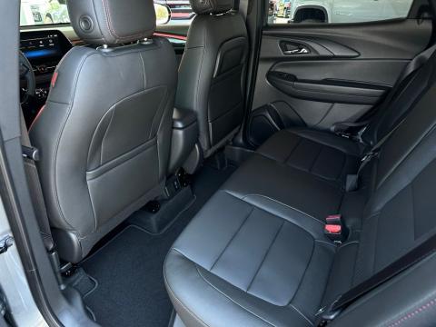 New Sterling Gray Metallic 2026 Chevrolet TrailBlazer RS FWD - photo 14 - Stock #260909