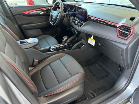 New Sterling Gray Metallic 2026 Chevrolet TrailBlazer RS FWD - photo 15 - Stock #260909