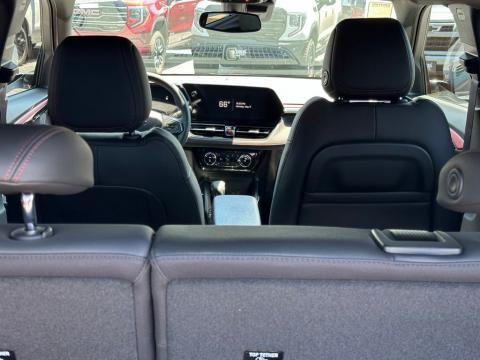 New Sterling Gray Metallic 2026 Chevrolet TrailBlazer RS FWD - photo 8 - Stock #260909