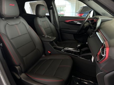 New Sterling Gray Metallic 2026 Chevrolet TrailBlazer RS AWD - photo 17 - Stock #261052
