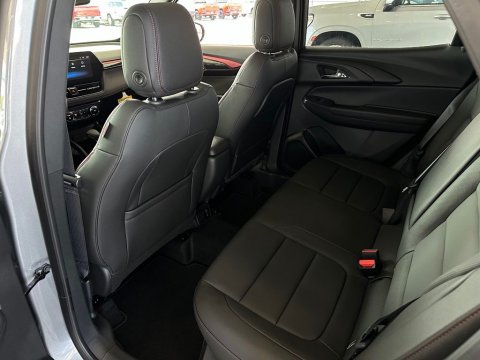 New Sterling Gray Metallic 2026 Chevrolet TrailBlazer RS AWD - photo 15 - Stock #261052