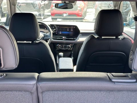 New Sterling Gray Metallic 2026 Chevrolet TrailBlazer RS AWD - photo 9 - Stock #261052