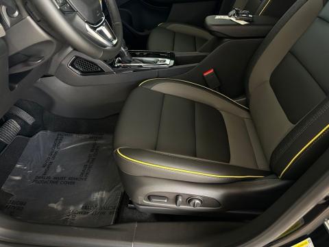 New Mosaic Black Metallic 2026 Chevrolet TrailBlazer ACTIV FWD - photo 12 - Stock #261049