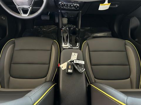 New Mosaic Black Metallic 2026 Chevrolet TrailBlazer ACTIV FWD - photo 21 - Stock #261049