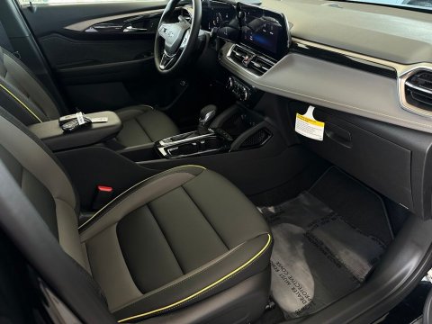 New Mosaic Black Metallic 2026 Chevrolet TrailBlazer ACTIV FWD - photo 16 - Stock #261049