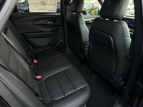 New Mosaic Black Metallic 2026 Chevrolet TrailBlazer ACTIV FWD - photo 18 - Stock #260853