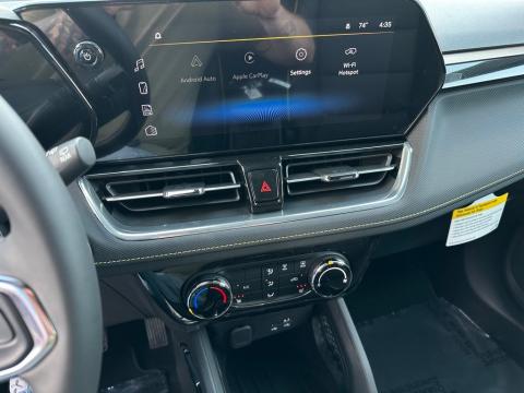New Mosaic Black Metallic 2026 Chevrolet TrailBlazer ACTIV FWD - photo 24 - Stock #260853