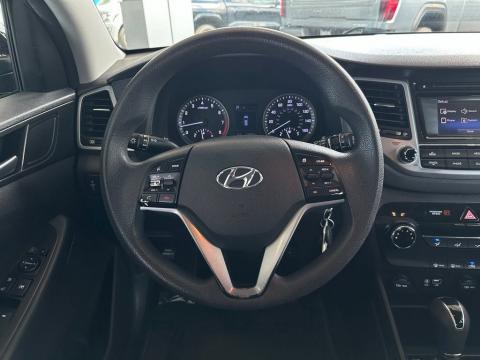 Pre-Owned Ash Black 2016 Hyundai Tucson SE FWD - photo 20 - Stock #A1063