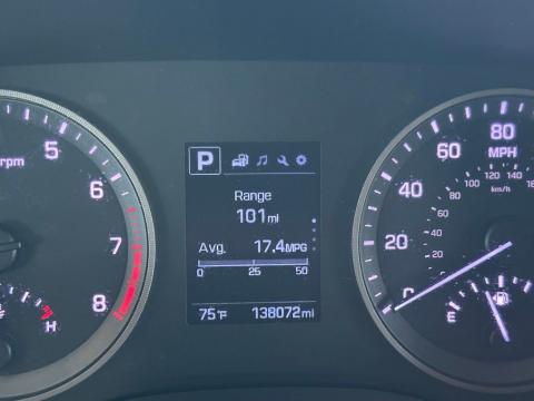 Pre-Owned Ash Black 2016 Hyundai Tucson SE FWD - photo 24 - Stock #A1063