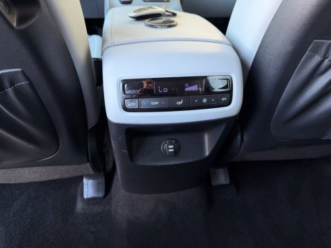 Certified Pre-Owned Moonlight Cloud 2025 Hyundai Palisade SEL AWD - photo 24 - Stock #A1089