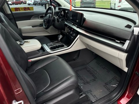 Pre-Owned Flare Red 2022 Kia Carnival LXS FWD - photo 18 - Stock #X2482