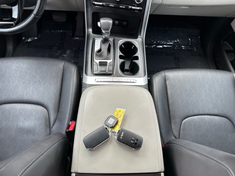 Pre-Owned Flare Red 2022 Kia Carnival LXS FWD - photo 23 - Stock #X2482