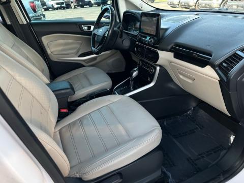 Pre-Owned White Platinum 2018 Ford EcoSport Titanium FWD - photo 17 - Stock #260650A