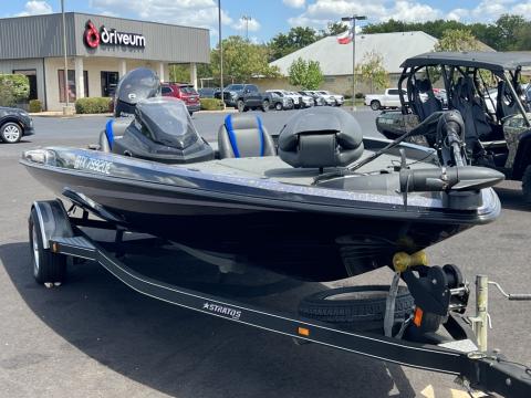  Pre-Owned 2015 Stratos Boats 189VLO/BS XL SERIES Stock#W008 