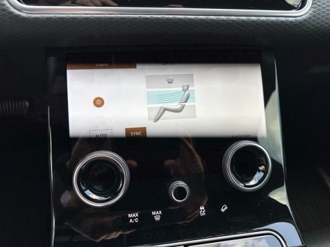 Pre-Owned White 2021 Land Rover Range Rover Velar P250 R-Dynamic S 4WD - photo 26 - Stock #260476C