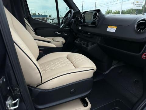 Pre-Owned  2023 Mercedes-Benz Sprinter 3500 Cargo 170 WB AWD - photo 15 - Stock #SPRINTER1