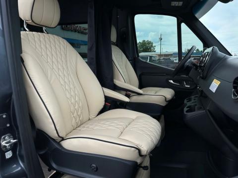 Pre-Owned  2023 Mercedes-Benz Sprinter 3500 Cargo 170 WB AWD - photo 16 - Stock #SPRINTER1