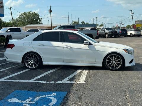 Pre-Owned White 2014 Mercedes-Benz E-Class E 350 RWD - photo 4 - Stock #B5603